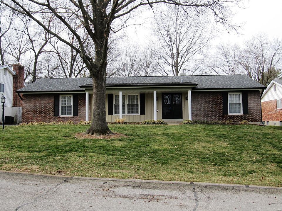 1st image of 457 Hill Trail Dr