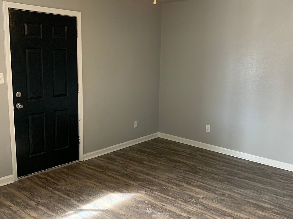 Southern Manor Apts 12 Plex 2 2600 W 30th Ave Pine Bluff AR Zillow