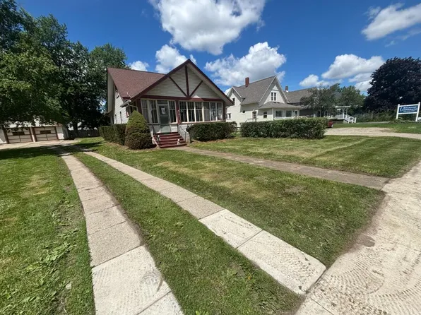 3194 Main St, Marlette, MI 48453