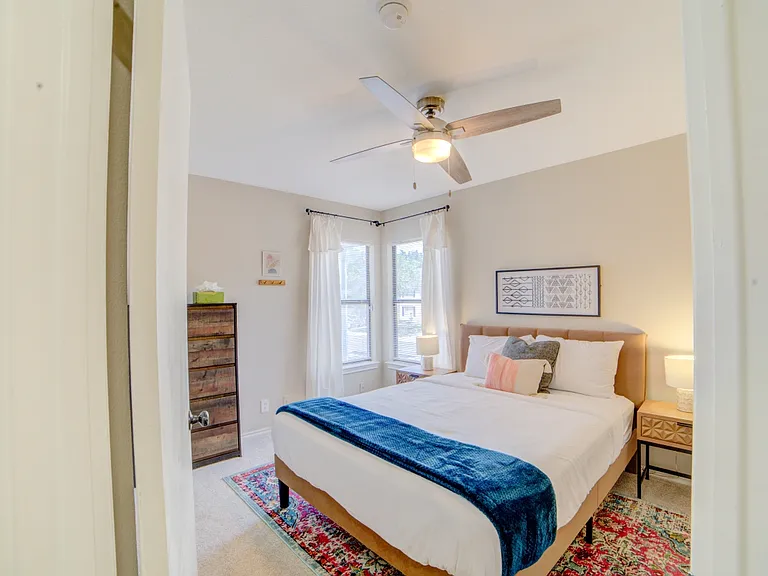 8846 Teaberry Dr — Photo 2