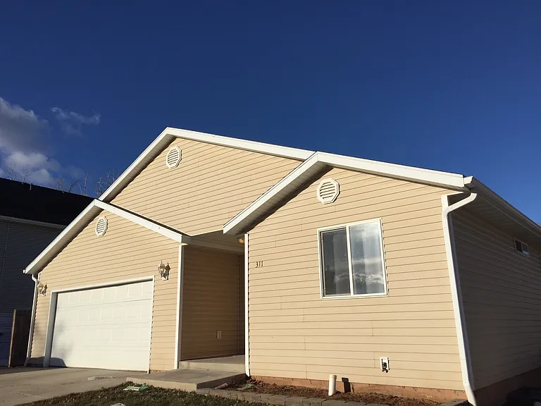311 N 700 W #1 — Photo 16