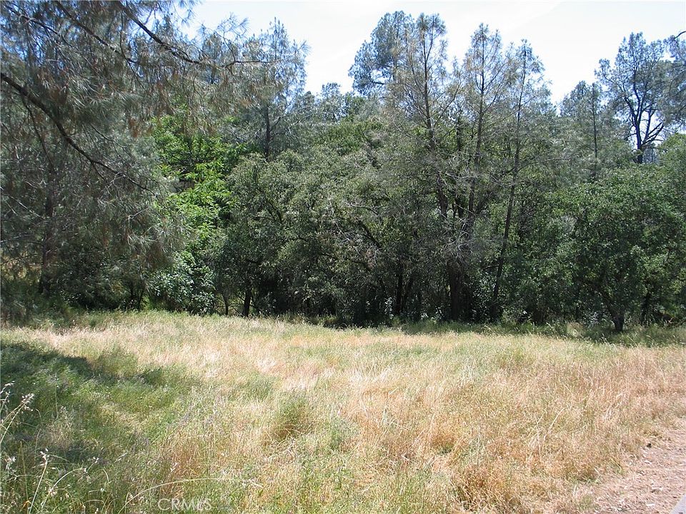 2nd image of 211 Lemon Hill Dr Lot 32-36