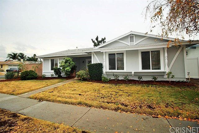 1st image of 27225 Oakgale Ave