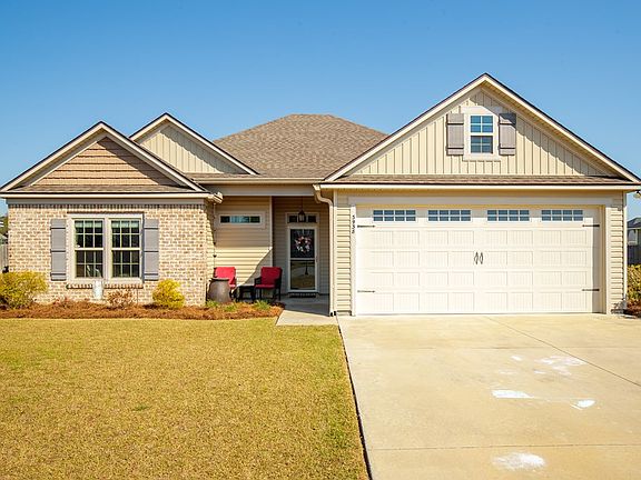 2nd image of 3938 Karaline Cir