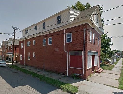 2nd image of 44 Liberty St #2