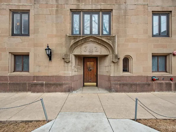 1321 E 56th St APT 2, Chicago, IL 60637