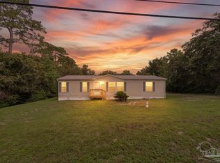 5730 Government Dr, Gulf Breeze, FL 32563