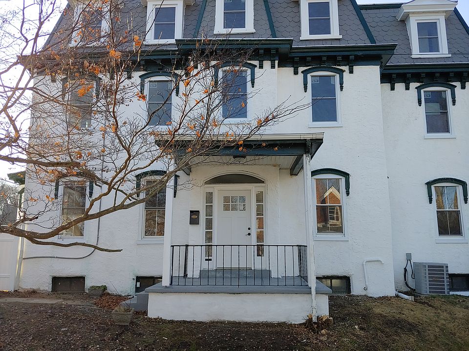 1st image of 421 W Lancaster Ave