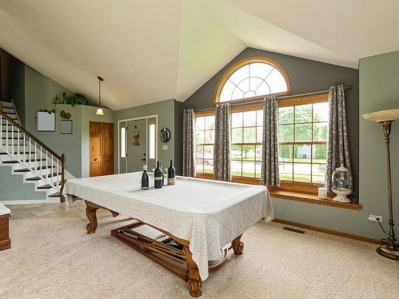 3rd image of 8129 Brickstone Dr