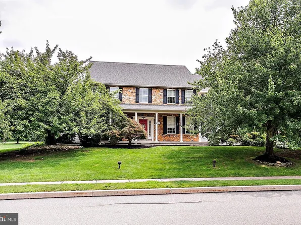 41 Steeplechase Ln, Royersford, PA 19468