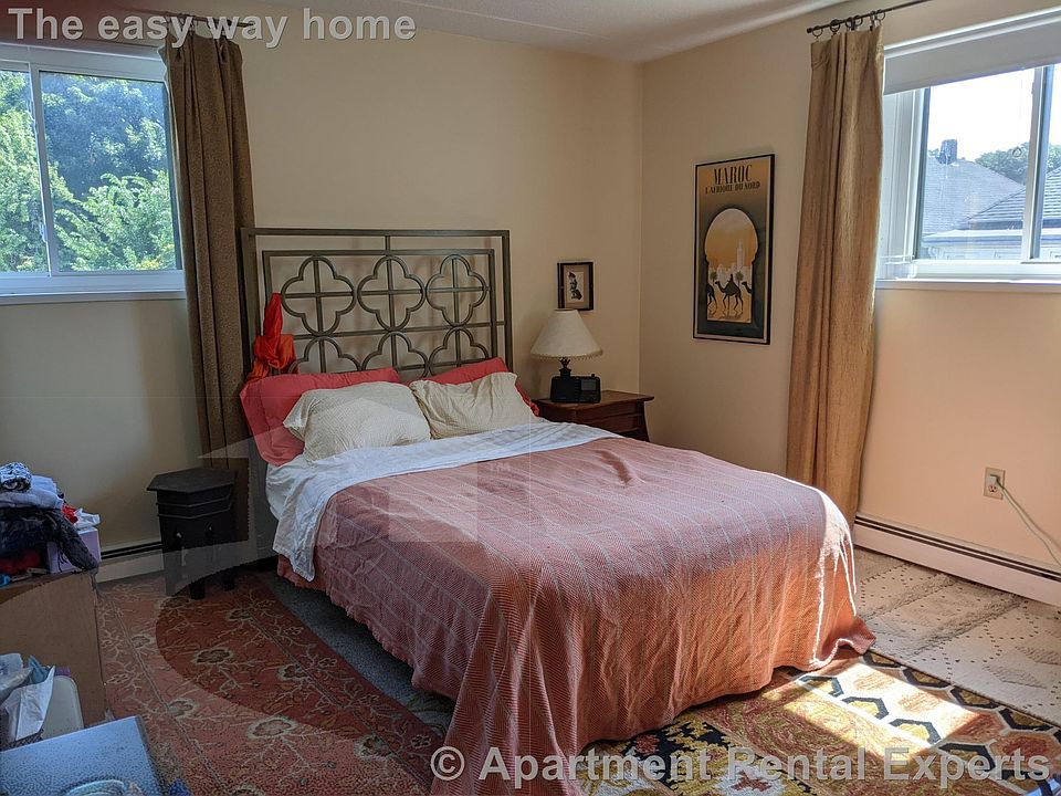 2nd image of 303 Lowell St #25A