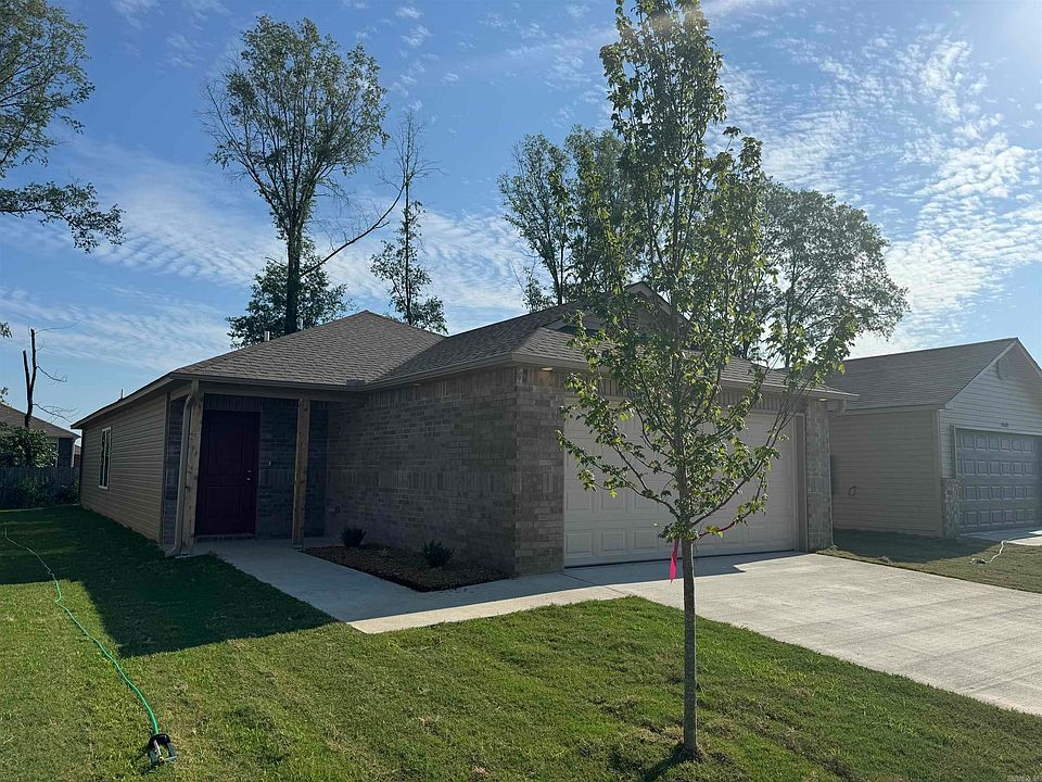2nd image of 10613 Lori Kaye Dr