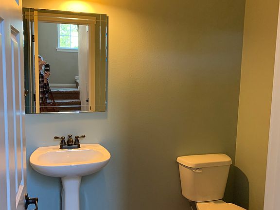 4th image of 3104 Highlands Blvd