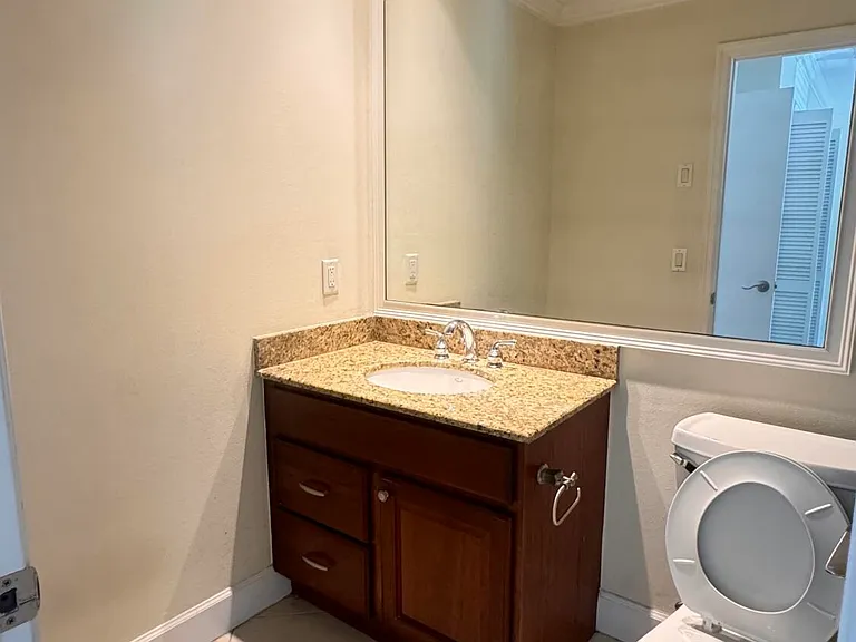 1727 Jimmy Buffett Mem Hwy #208 — Photo 6