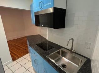 236 S 45th St #A2, Philadelphia, PA 19104