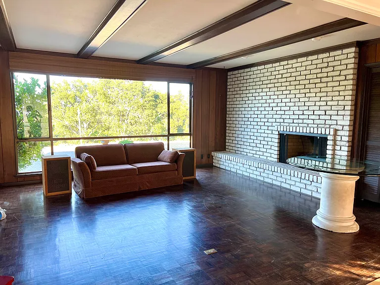 Jacaranda Cir — Photo 30