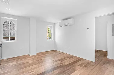 Rented by Living New York