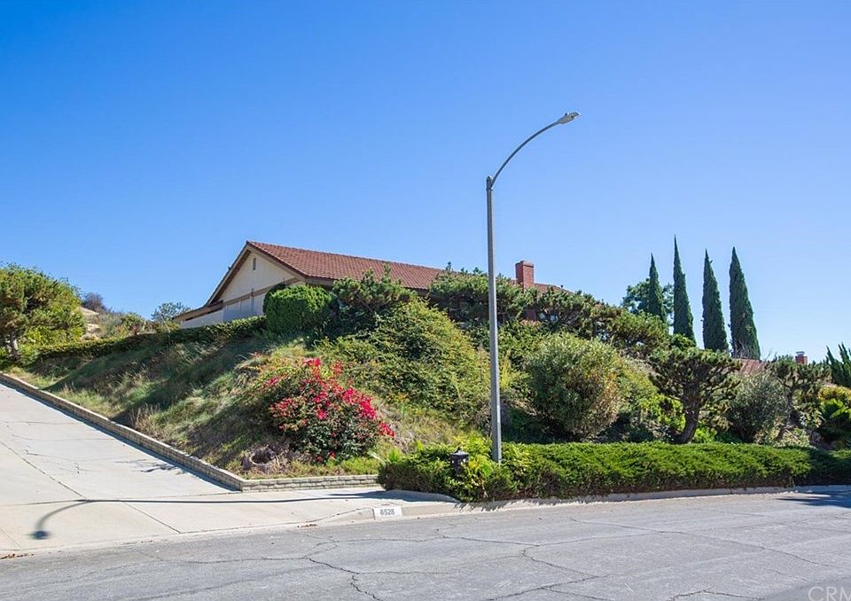 1st image of 8528 Seranata Dr