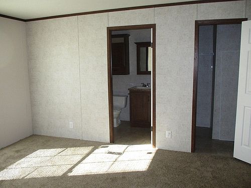 3rd image of 38077 Franklin Dr