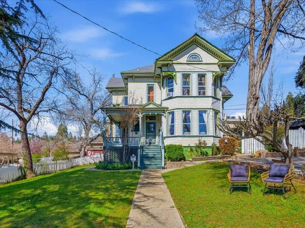 220 Colfax Ave, Grass Valley, CA 95945