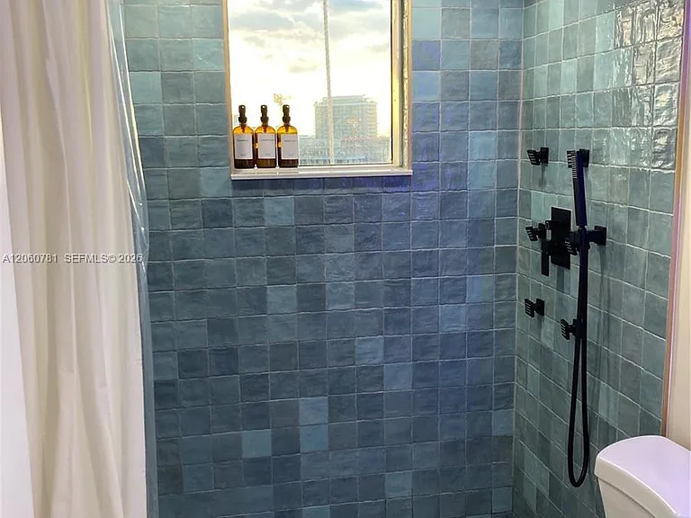 6767 Collins Ave #1701 — Photo 8