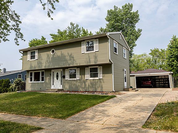 2nd image of 3098 Wakefield Dr