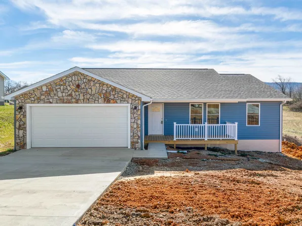 230 Spring Meadow Dr, Wytheville, VA 24382