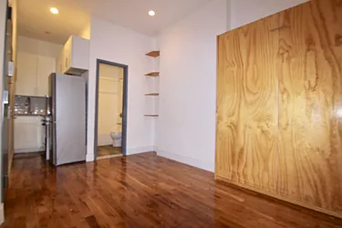 Rented by Kings Buildings Management & Development, INC.  