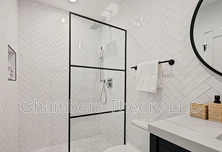 1635 Holbrook St NE #4 — Photo 14