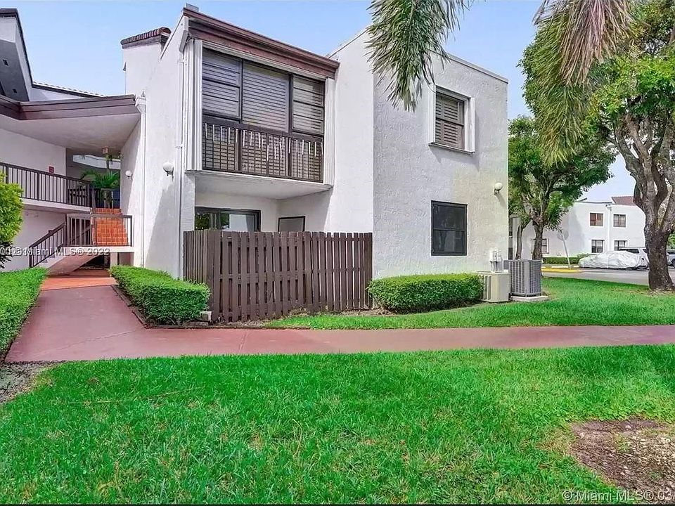 1st image of 9417 Fontainebleau Blvd APT 108