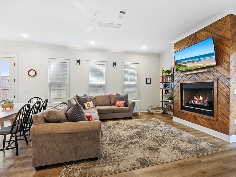 13865 Red Drum Ct — Photo 17