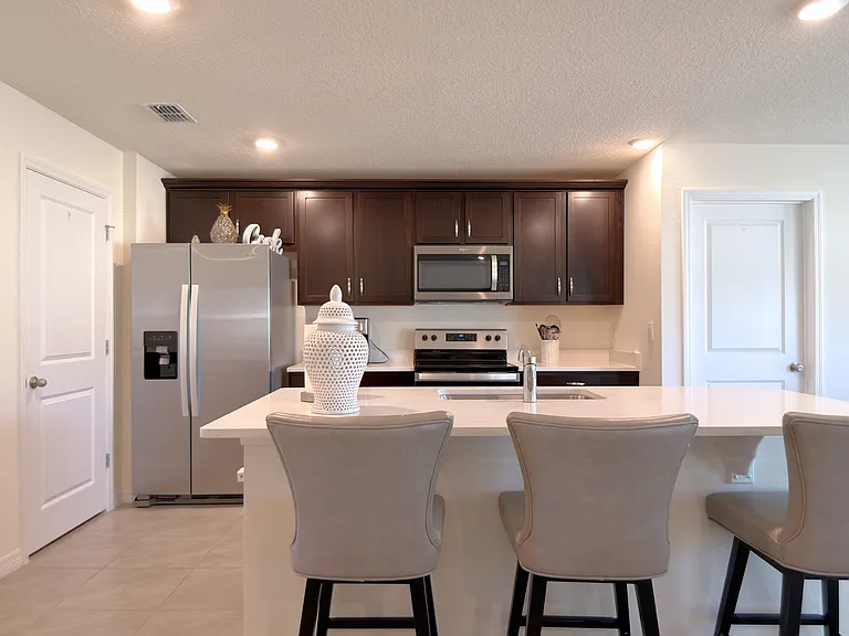 7011 SW 136th Ln — Photo 6