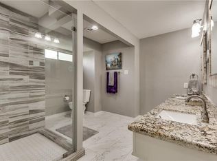 2002 Spring Run Dr, Carrollton, TX 75006