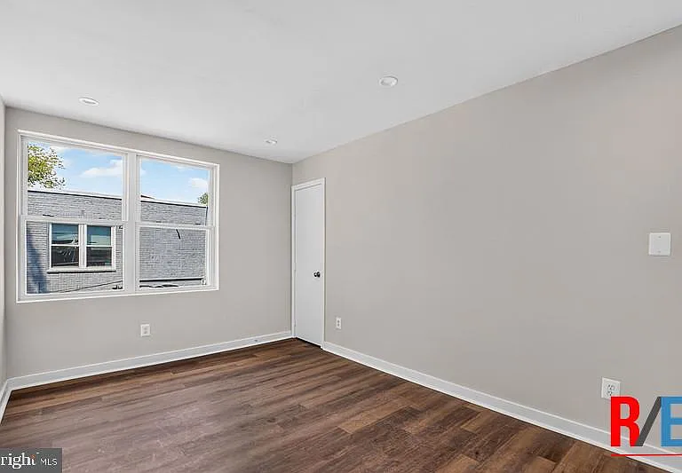4306 Halley Ter SE #4 — Photo 17