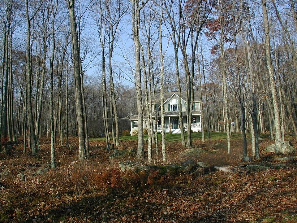 2nd image of 76 Baughman Ct