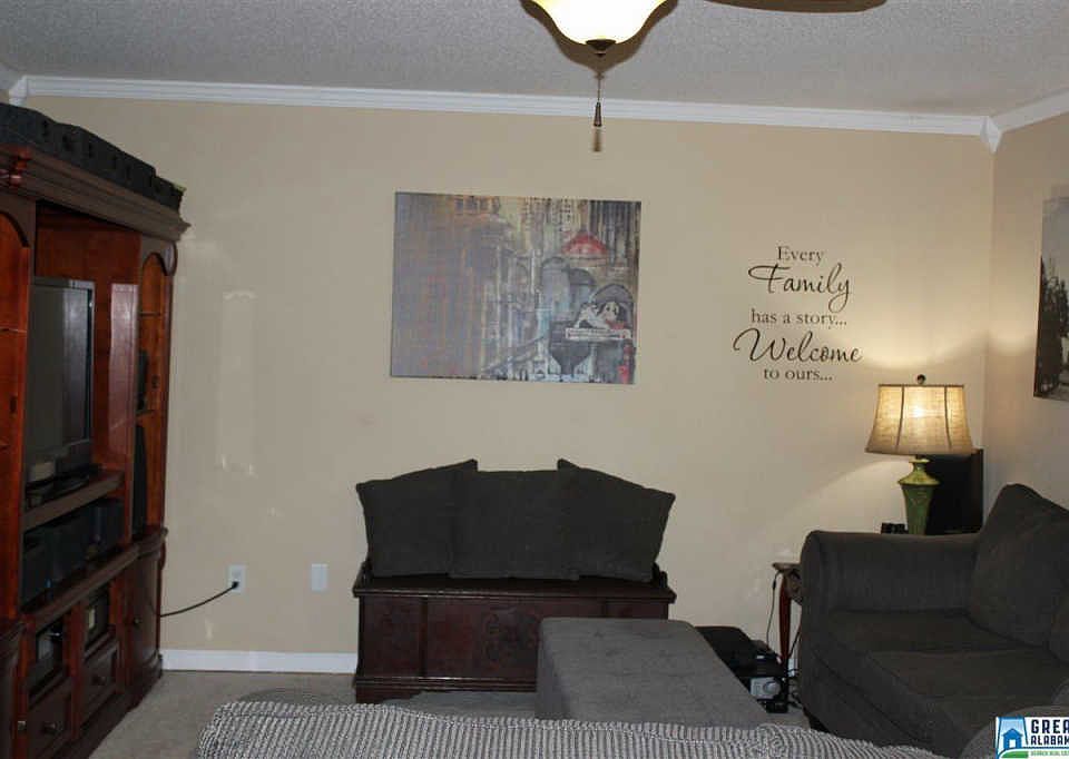 1st image of 3127 Teresa Dr