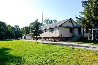 138 N Rebecca St photo 1