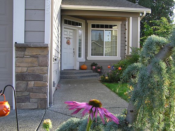 2nd image of 8035 NE 182nd Pl
