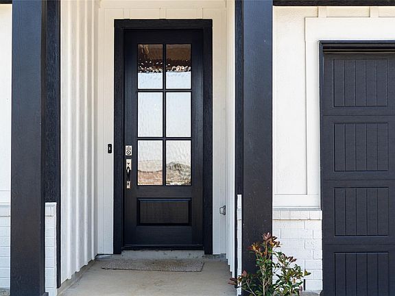 5th image of 19645 Montgomery Ridge Way