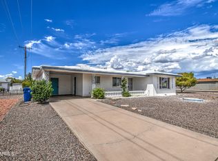 5360 E Dallas St, Mesa, AZ 85205