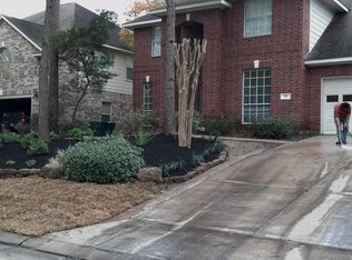 55 N Creekmist Pl, Conroe, TX 77385