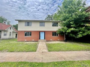 2441 E 24th St, Granite City, IL