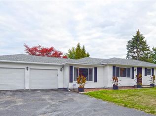 275 Downsview Dr, Rochester, NY 14606