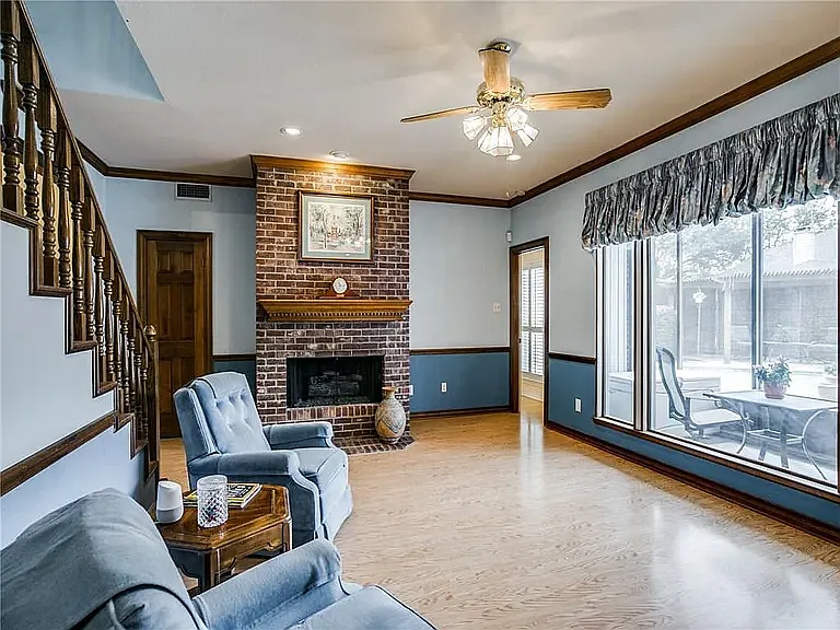 4652 Portrait Ln — Photo 10