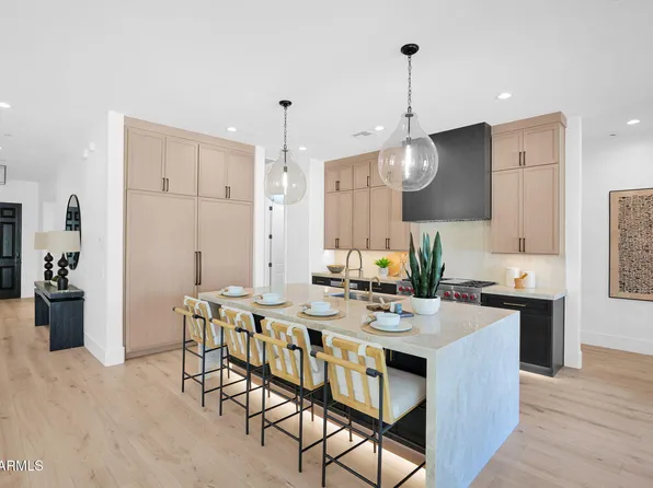 17303 N 98TH Place, Scottsdale, AZ 85255