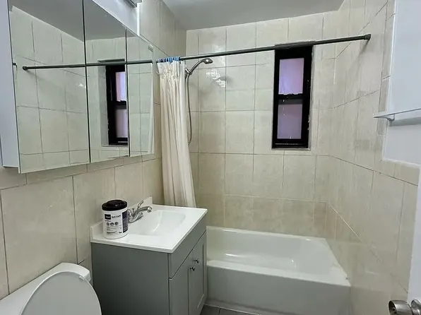 150-11 72nd Road image 10 of 12