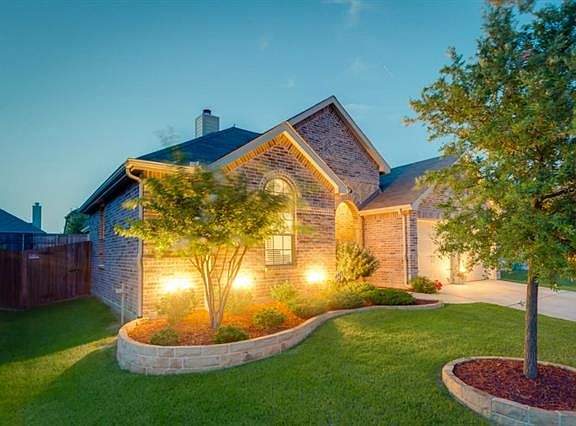 2nd image of 5324 Grovewood Dr