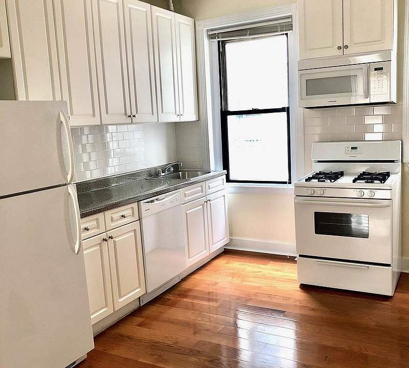 1st image of 2168 35th St APT 3F