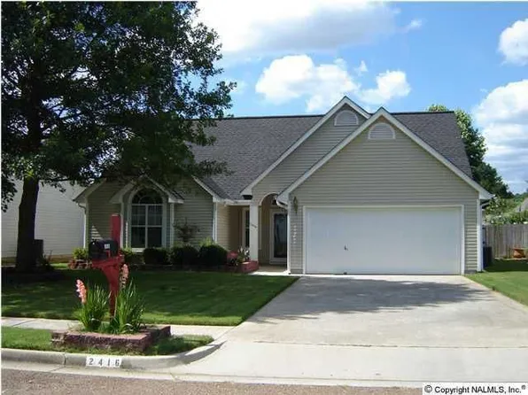 2416 Autumn Ridge Dr SW, Huntsville, AL 35803
