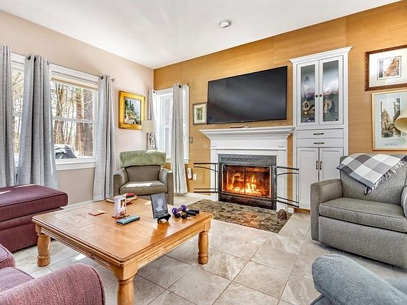 5th image of 57 Beechwood Dr